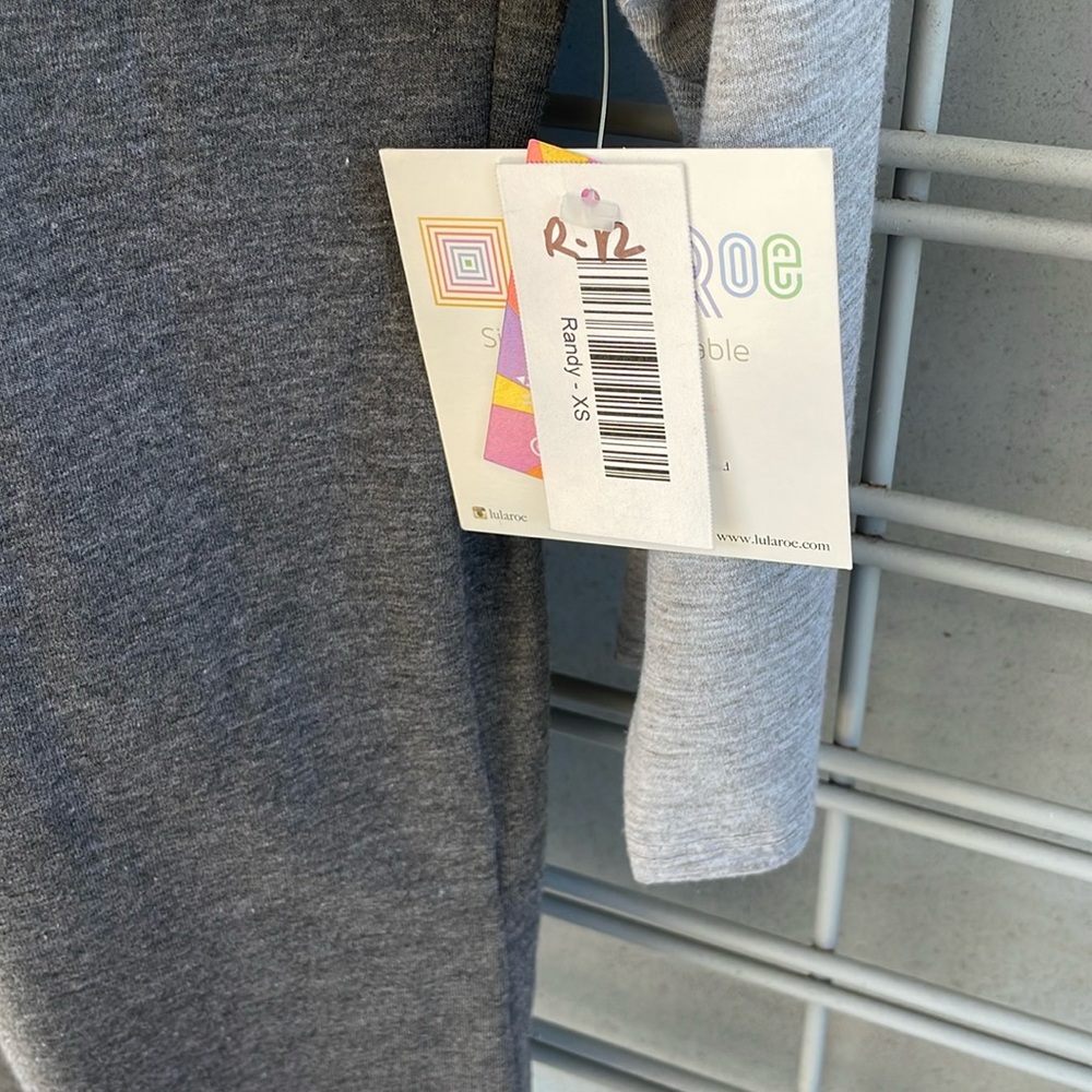 LulaRoe Colorblocked Randy Top-#R-12 - Picture 6 of 12